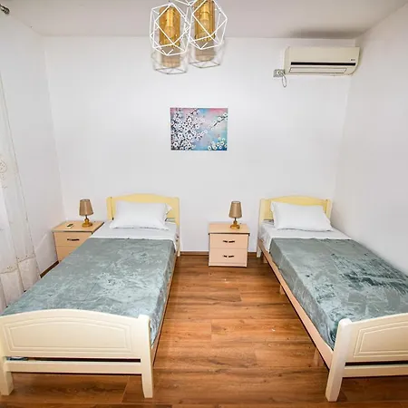 Villa Alba Shkoder Exterior photo
