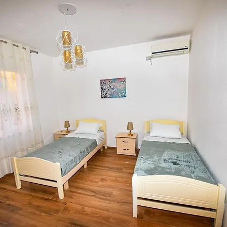 Villa Alba Shkoder Exterior photo